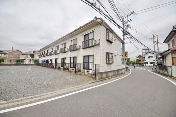 サンライズIIIの物件外観写真